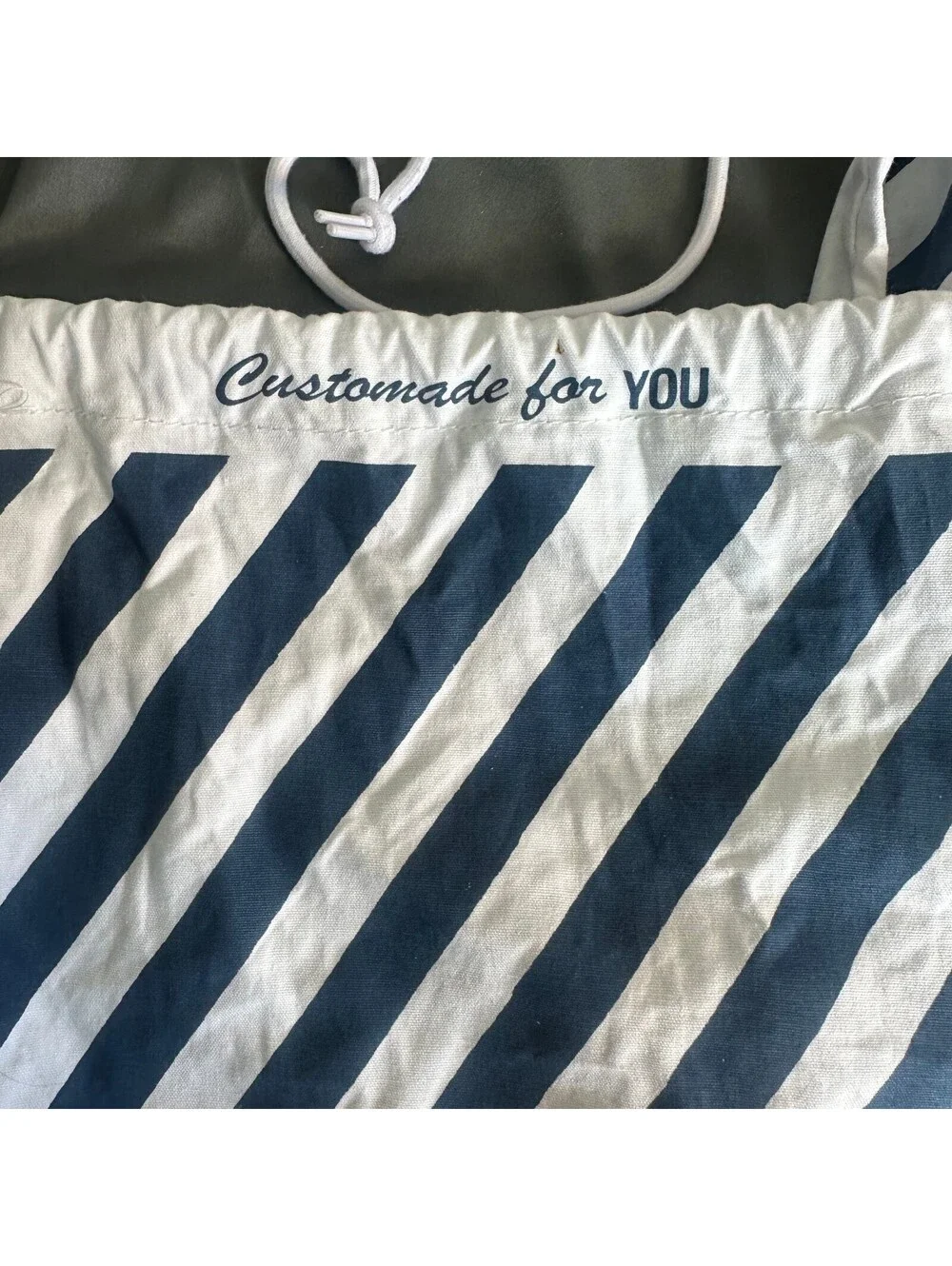 2 Vans Customs Drawstring Bag - Picture 10 of 11